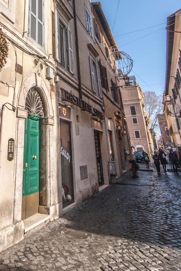 La Casa Di Livia A Trastevere Roma